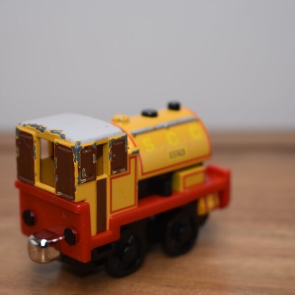 Ben SCC - Push Along Take and Play Diecast Train Thomas & Friends Magnetic 2009 - Picture 6 of 7